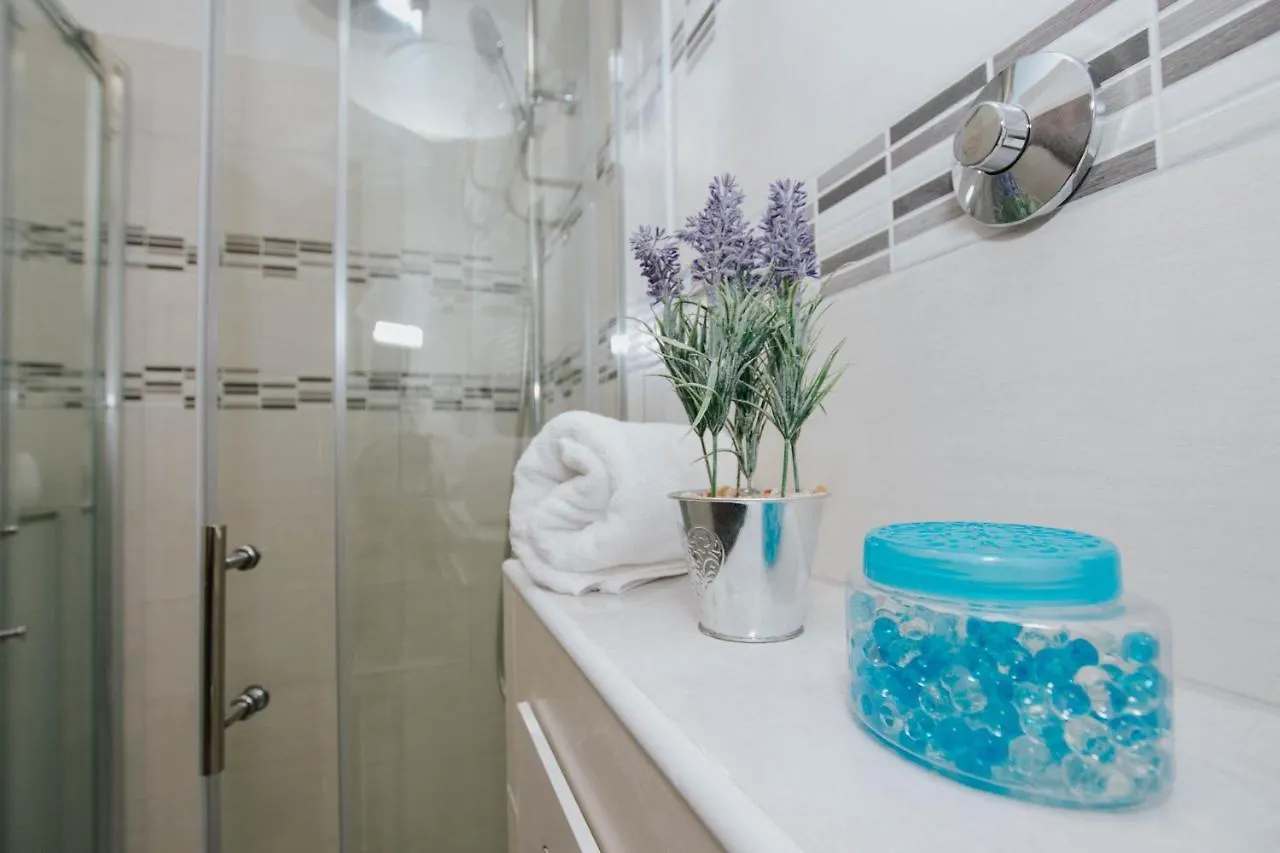 Blaise Apartment Trogir Croatia