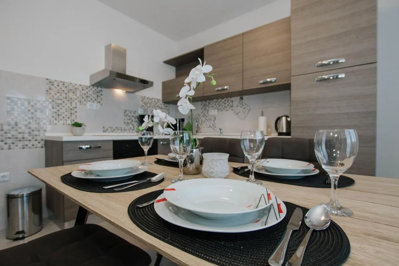 Blaise Apartment Trogir Croatia
